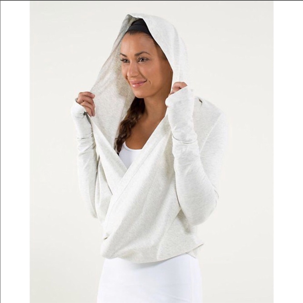Lululemon iconic wrap. Organic cotton